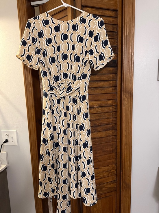 Ann Taylor Dresses & Skirts - Ann Taylor Navy and Beige Geometric Knot-Waist Midi Dress